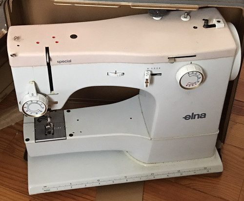 Pour pièces machine - machine, coudre